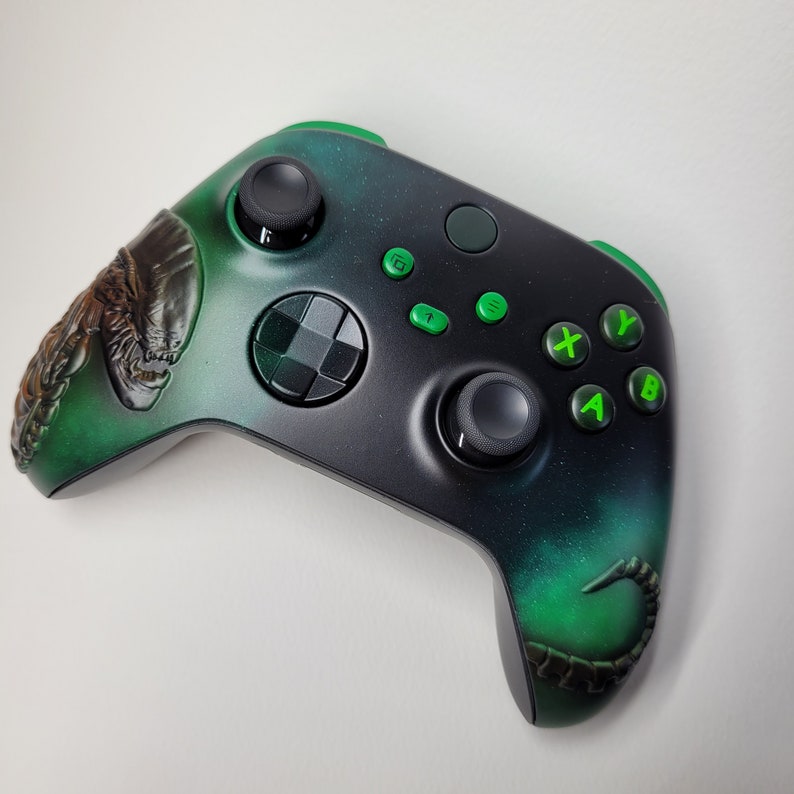 Alien 3D Custom Hand Painted Xbox Controller Gift for Gamer - Etsy