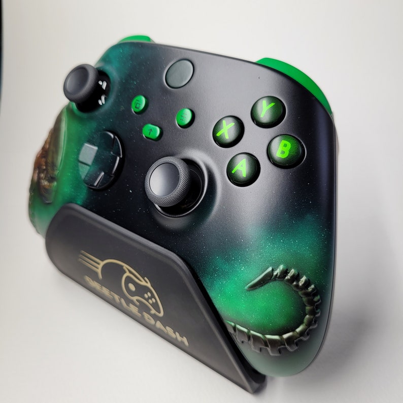 Alien 3D Custom Hand Painted Xbox Controller Gift for Gamer - Etsy