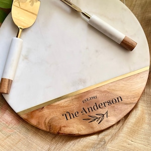 Personalized Round Charcuterie Board, Bridal Shower Gift, Wedding Engagement Gift, Birthday Gift, Thank You Gift, Custom Board with Cutlery