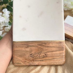 Personalized Cutting Board with Handle, Charcuterie, Bridal Shower Gift, Custom Name, Best friend, Friendship, Sisters, For Her Gift