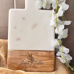 Personalized Cutting Board With Handle, Bridal Shower Gift, Wedding Gift, Cheese Board, Custom Engraved Charcuterie Board, Serving Board