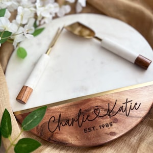 Charcuterie Board Personalized, Wedding Gift for Couple Unique, Engraved Wedding Cutting Board, Custom Cheese Board, House Warming Gift