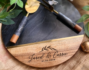 Engraved Cutting Boards, Black Charcuterie Board, Wedding Gift For Couple, Personalized Home Gift, Round Cheese Board with 2pc Cutlery