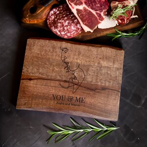 Personalized Live Edge Cutting Cheese Board, Custom Engraved, Gift for Wedding, Couple, Newlywed Gift