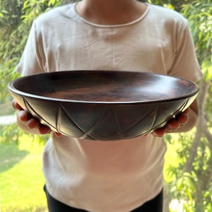 Dark Wood Bowl handmade, Hand Carved Wooden Bowl, Curved Wood Salad Bowl, Natural Wood Fruit Bowl, Decor Bowl for Living Room Kitchen