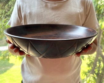 Dark Wood Bowl handmade, Hand Carved Wooden Bowl, Curved Wood Salad Bowl, Natural Wood Fruit Bowl, Decor Bowl for Living Room Kitchen