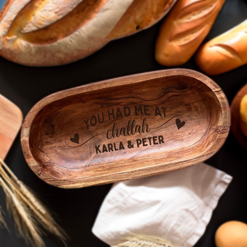 Personalized Jewish Wooden Bowl, Challah Bread Bowl, Serving Bowl, Jewish Gift, Shabbat Gift, Jewish Wedding Bowl, Primitive Wooden Bowl