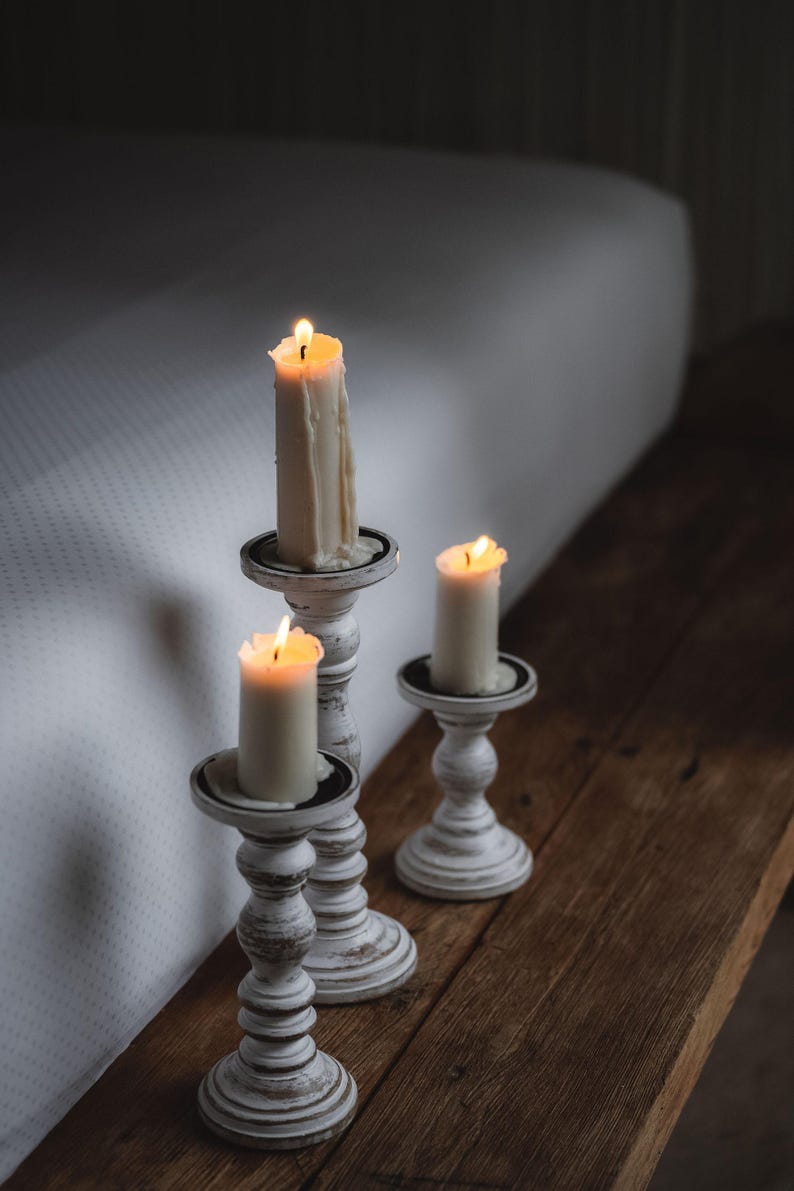 Hosting Decor, Pillar Candle Holder, Wooden Candle Holder, Wedding Candles, Candles Stand, Table Centerpiece, Wedding Centerpiece, Farmhouse Candle, Home-Decor, candle holder, Modern rustic, Candlestick Holders, table decoration
