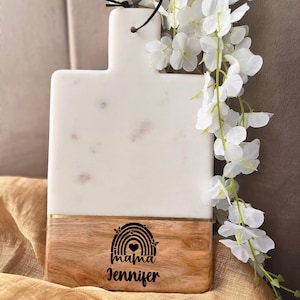 Custom Cutting Board, Personalized Home Gift For Mom, Engraved Charcuterie Board With Handle, Grandma Gift, Kitchen Decor, Cheese Board