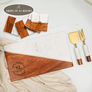 Personalized Charcuterie Board, Marble And Wood Cutting Board, Unique Gift For Mom, Custom Engraved Cheese Board,Home Gift,Table Centerpiece