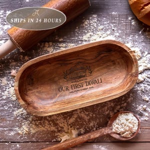 Handcrafted Engraved Bread Bowl, Personalized Kitchen Decor, Unique Engraved Large Bowl, Gift for New Homeowner, Large Engraved Serving Dish