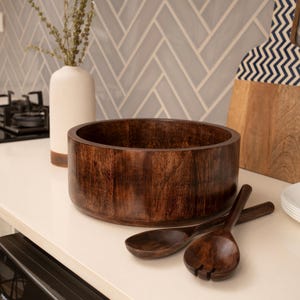 Rustic Dinnerware, Wooden Serving Bowl, Salad Bowl, Table Centerpiece, Wooden Fruit Bowl, Mid Century Bowl, Bread Bowl, new homeowner gift, Unique centerpiece, house warming gift, Decorative Bowls, Hand Carved Bowl, Rustic Keepsake