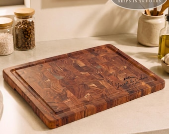 Planche à découper XL personnalisée en bois de bout : cadeau de mariage, planche à charcuterie, cadeau d'anniversaire