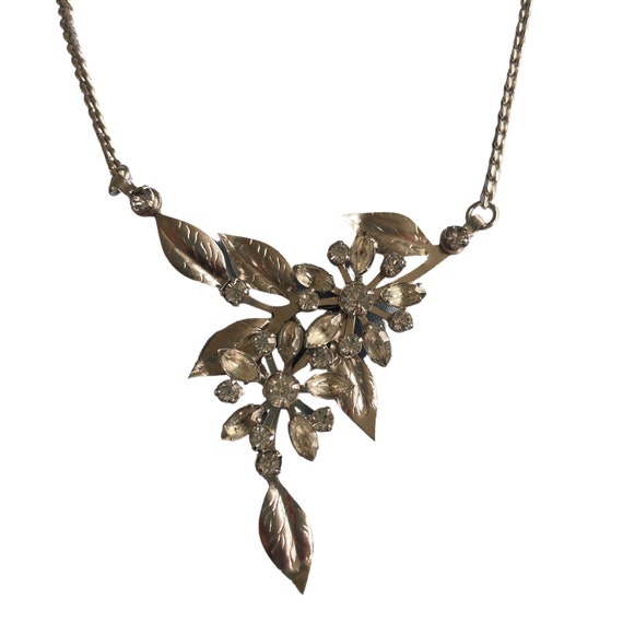 Vintage Flower Rhinestone and Silvertone Necklace… - image 4