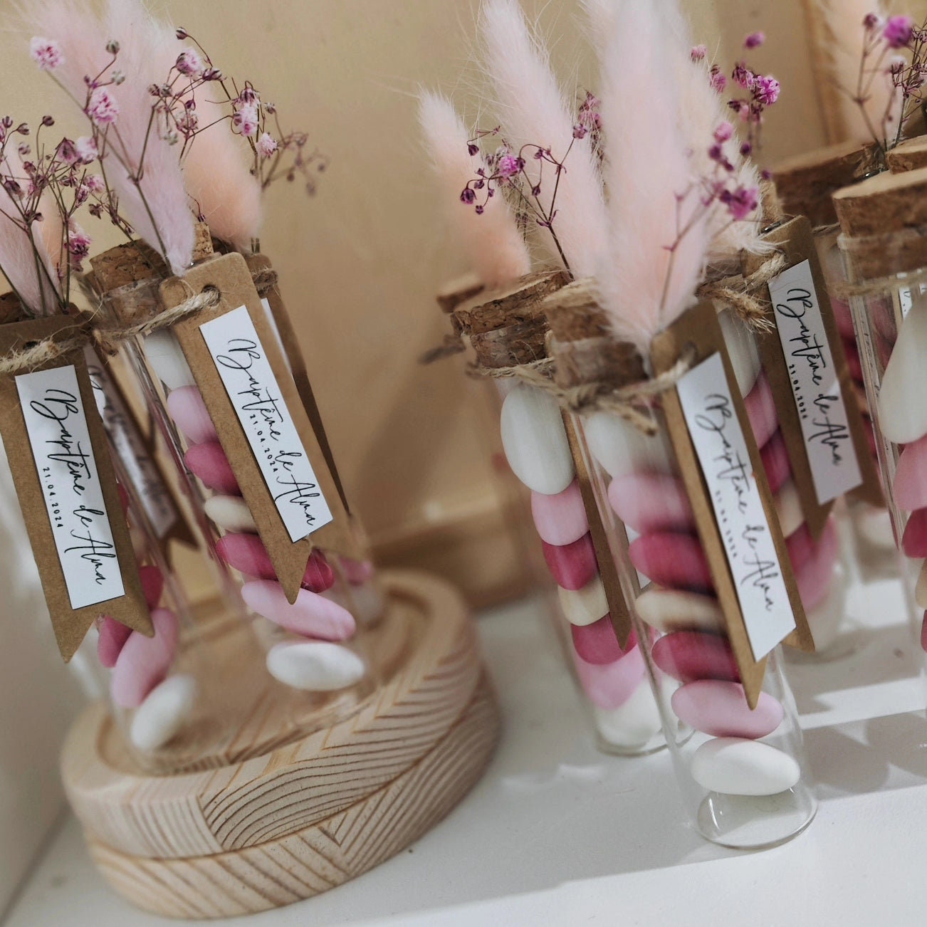 Éprouvettes à Dragées Élégantes pour Mariages et Baptêmes