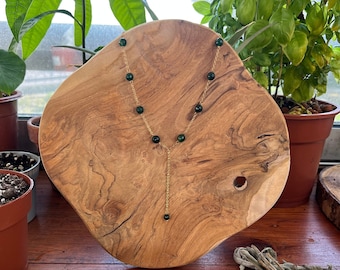 Collier en acier inoxydable avec perle de jade émeraude à facettes