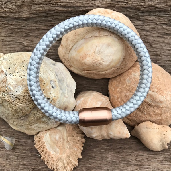 Armband aus Segeltau