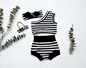 Conjunto de rayas para bebé: conjunto de verano de 4 piezas en blanco y negro