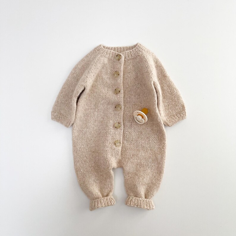 Alpaca Baby unisex Onesie and Bonnet Set, handKnit Romper, Little Bear hat, newborn gift image 11