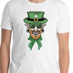 St. Patrick&#39;s Day Graphic Unisex T-Shirt, Irish shamrock t-shirt for St. Patrick&#39;s Day, Lucky Clover T-Shirt For St. Patricks Day Leprechaun