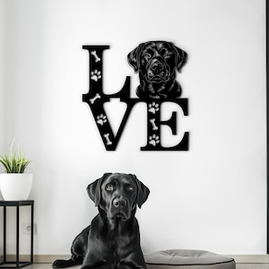 Décoration murale en bois d&#39;art Black Lab. Décoration murale en bois représentant un signe du Labrador noir. Ornement mural pour portrait d&#39;animal de compagnie. Cadeau d&#39;anniversaire spécial propriétaire d&#39;un labrador noir