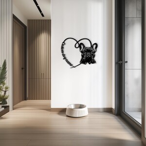 Frenchie Name Portrait Wall Art: Personalized wooden wall decor with a detailed French Bulldog portrait, ideal for dog rooms or living spaces.