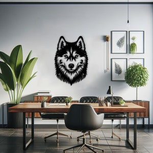 Unique wooden wall sign featuring a Siberian Husky, a thoughtful gift for Husky moms.