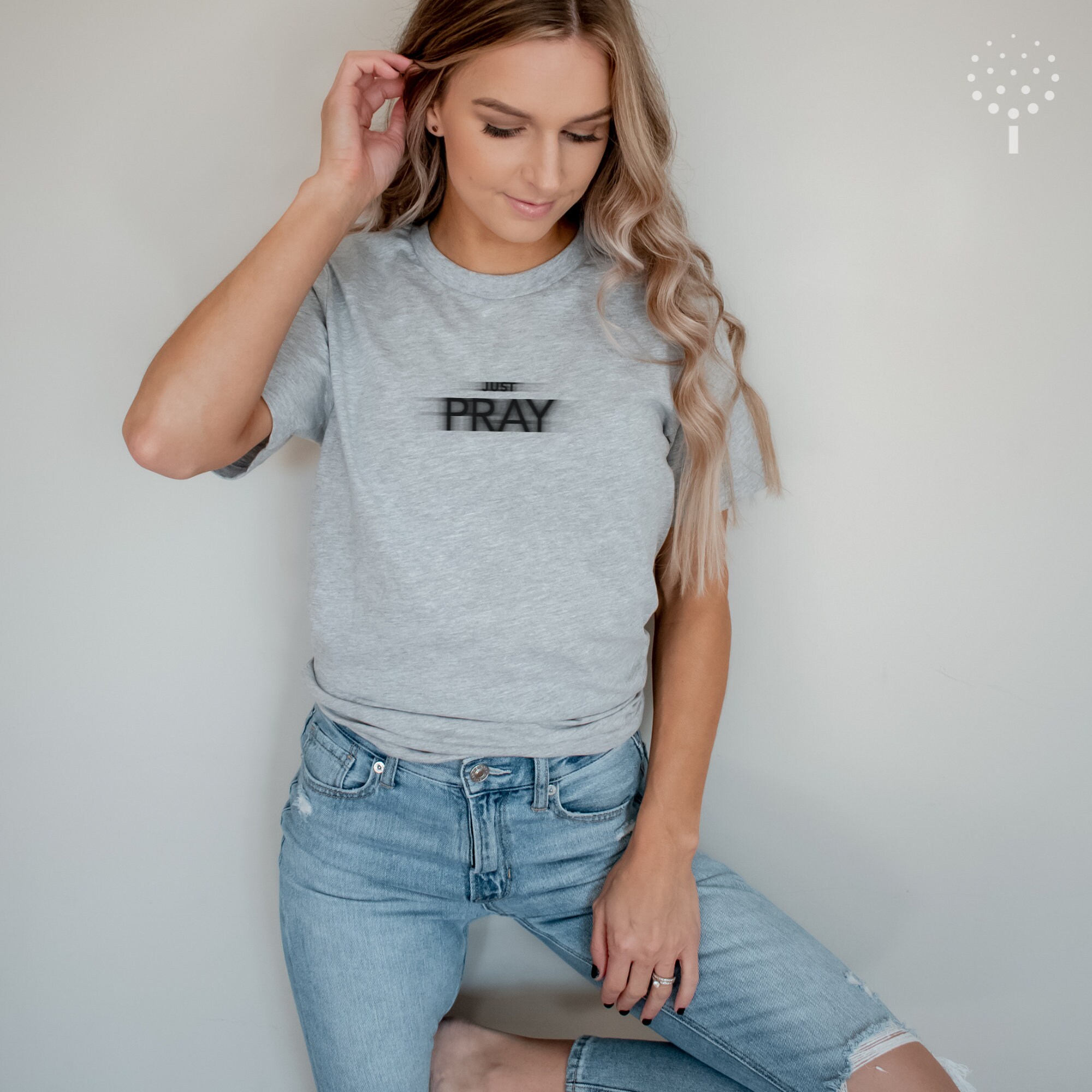 JUST PRAY Graphic Tee Shirt main image 1