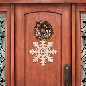 Personalized door hanger Holiday wreath Christmas decoration Front door wreath Merry christmas Custom signs for wreaths Door wreath Monogram