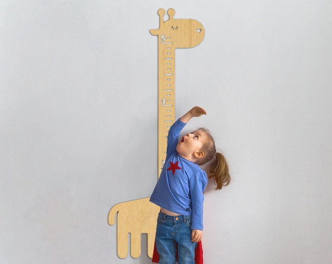 Grafico di crescita della giraffa Grafico di crescita personalizzato per bambini Righello in legno Regalo personalizzato per neonato Grafico di altezza per bambini Arredamento della scuola materna Safari