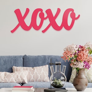 Love sign XOXO wall decor Family wooden sign Anniversary gift Bedroom decor Above bed wall sign  XOXO sign for bedroom Wooden sign kiss Gift