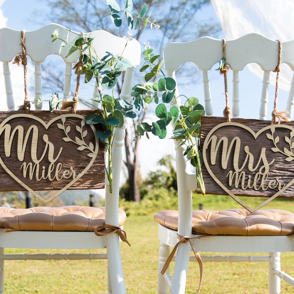 Signes de chaise de Mr Mrs Signe de bois Mr et Mrs Signe de mariage Panneau en bois Signes de chaise de mariage Mariage rustique Signe de chaise personnalisé Décor de mariée et de marié