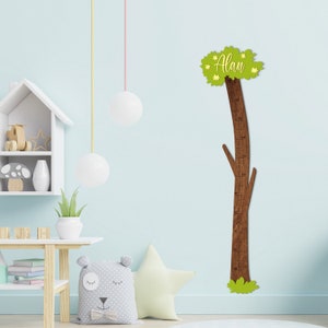 Gepersonaliseerde houten groeimeter Boomkwekerij decor boombloemen Hoogteliniaal voor familienaam Boomgroeimeter voor kinderen Boommuur kinderkamerinrichting