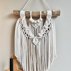 Macrame wall hanging &quot;Chloé&quot;