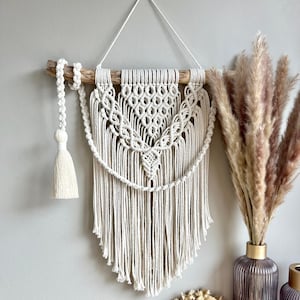 Macrame wall hanging “Lounis”