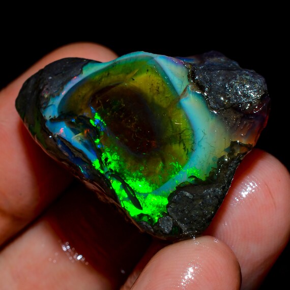 ウェロ産　エチオピアオパール　標本　鉱物　原石　プレシャス　青 エチオピアウェロ産 オパール 原石 鉱物標本 エチオピア オパール 原石