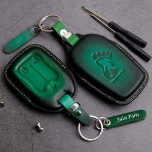 Customized Leather Key Fob Cover For GMC Acadia, Handcrafted Leather Key Case Fit GMC Terrain Yukon AT4 Denali Acadia Sierra, Accessories