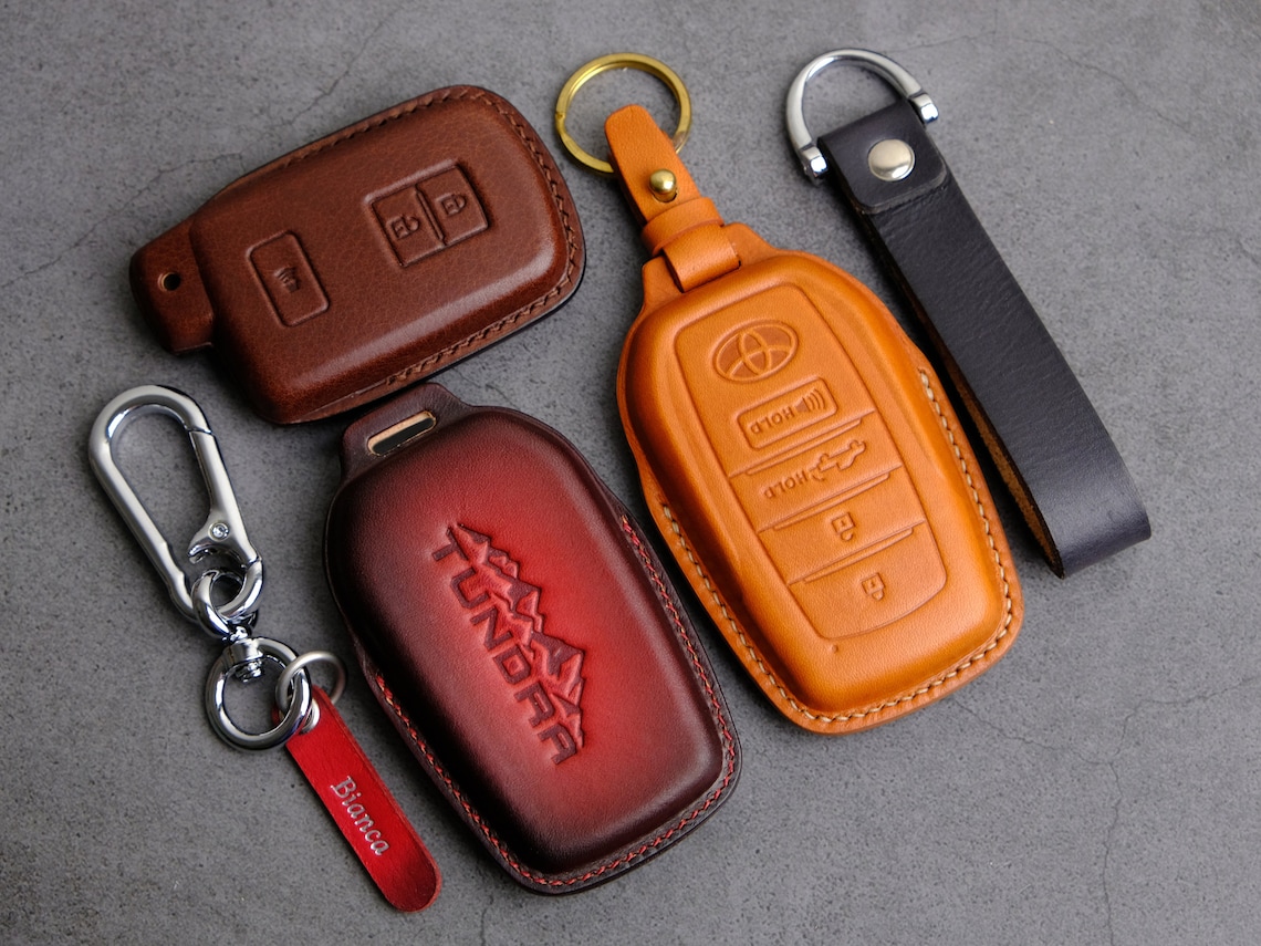 2 Type of Toyota Tundra TRD Pro Key Fobs, Handcraft Leather Fo Toyoto ...