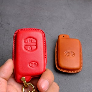 Toyota Key Fob Cover - Leather Key Case For Toyota 4Runner/ Highlander/ Land Cruiser/ Prius/ RAV4/ Venza (3 4 Buttons) - Toyota Accessories