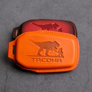Toyota Tacoma 2024 2025 Leather Key Fob Cover, TRD Pro, SR5, TRD Off-Road, Limited Key Case, Custom Keychain for Keyless Remote,Gift for Men