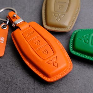 2025 2024 Mitsubishi Outlander Key Fob Cover ... Leather Key Case Key Chain Holder Accessories For Mitsubishi Outlander Sport PHEV ...