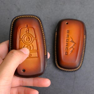 Bronco 2020-2025 Key Fob Cover - Leather Key Case For Bronco Sport, Sasquatch, Big Bend, Outer Banks, Customized Logo Bronco, Gift For Him