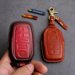 2024 2023 Toyota Grand Highlander Key Fob Cover, Leather Key Case For Highlander XLE Limited Patinum Hybrid ... Toyota Key Chain Accessories