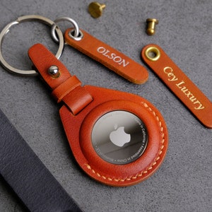 Personalized AirTag Holder, Leather Airtag Bag Charm, Customized Airtag Keychain, Leather Personalised Minimalistic Air Tag Cover