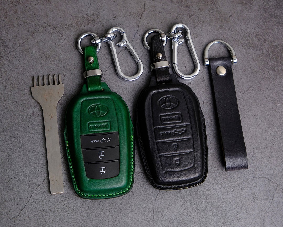 2023 Toyota Tundra SR Key Fob Cover, Toyota Tundra 2024 Keychains ...