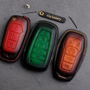 Leather Key Case For Ford F250 - Custom Key Fob Cover For Ford F150 F250 F350 - Personalized Keychain Accessory - Gift For Him