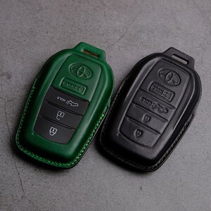 2023 Toyota Tundra SR Key Fob Cover, Toyota Tundra 2024 Keychains ...
