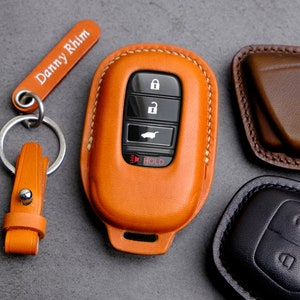 2025 2024 2023 Pilot CR-V HR-V Civic Key Fob Cover - Key Case Key Chain Keyless Key Ring Remotes Accessories - Gift For Him