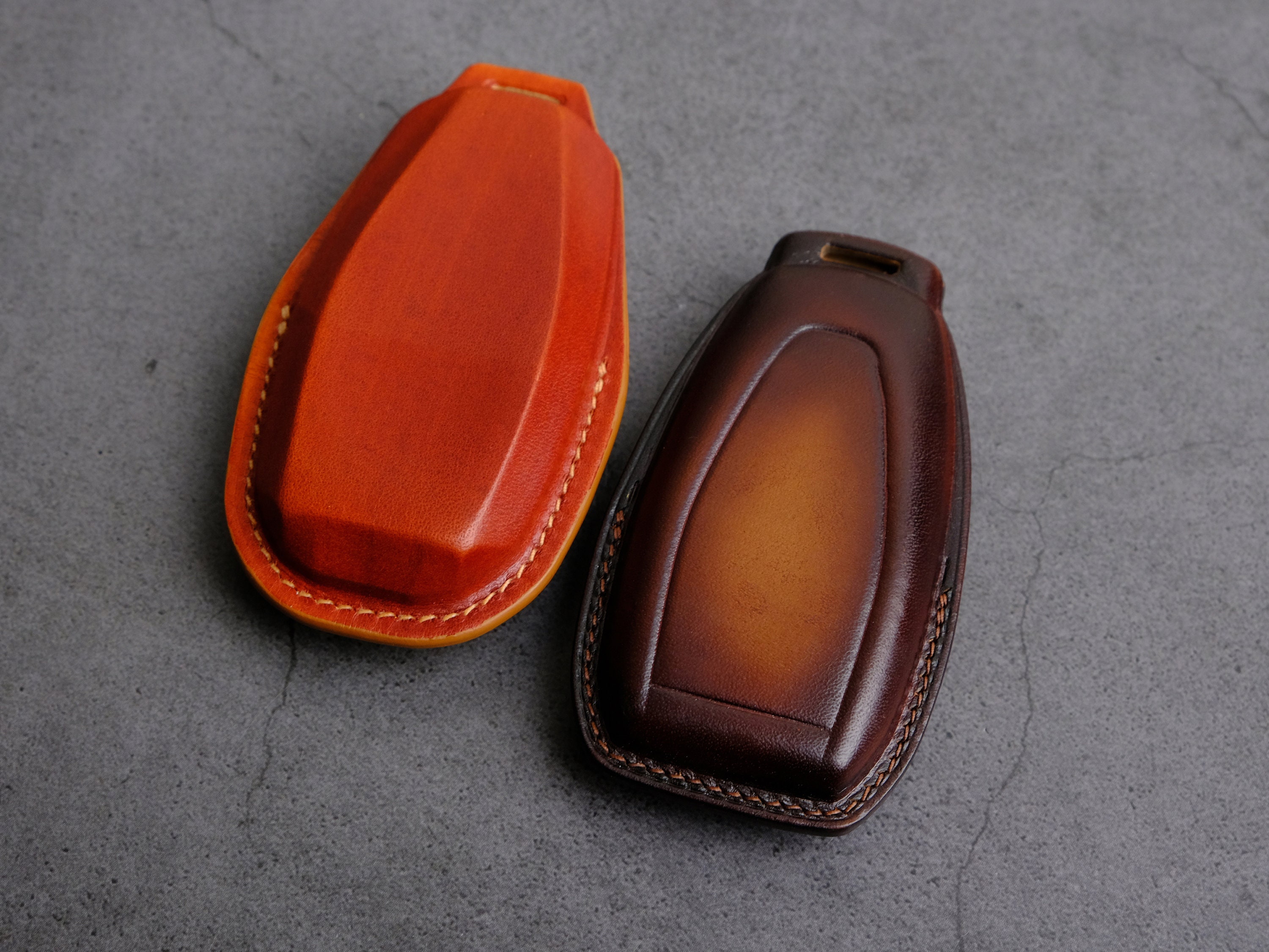 Cover Aston Martin DBX707 Key Fob, Leather Key Case for Aston