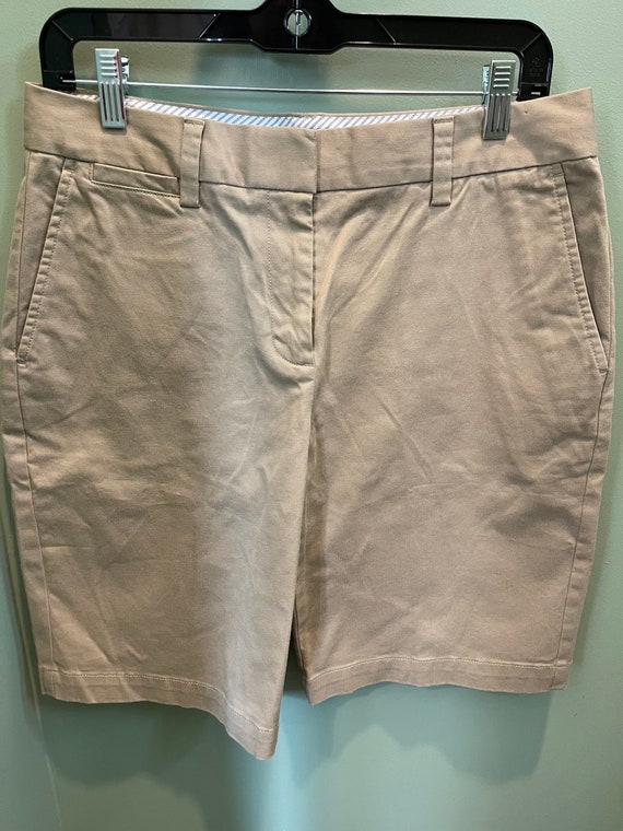 NWOT Lands' End Bermuda shorts -size 8